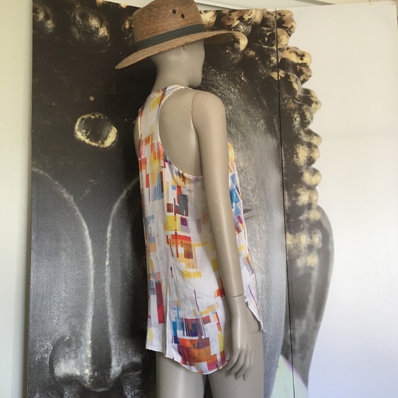 Romeo & Juliet Couture Racerback Top Size M - Picture 2 of 8